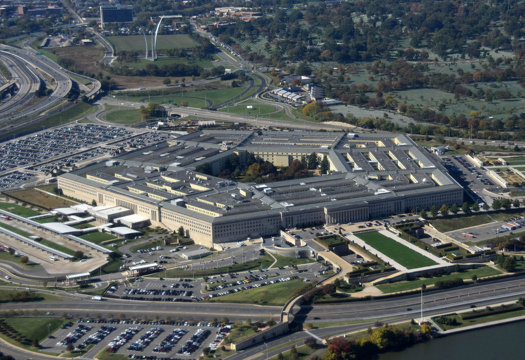 The Pentagon conducted a secret program from 2007 to 2012 to investigate UFO reports by military personnel.