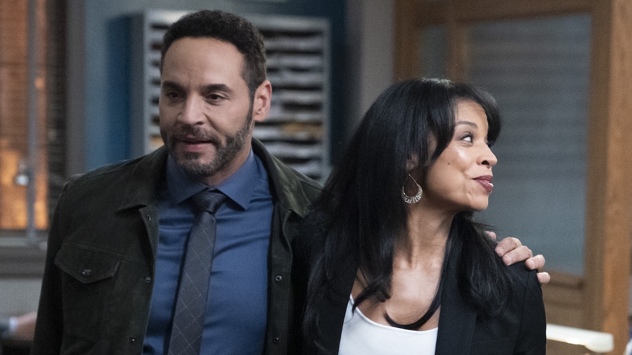 Karadec with arm around Lucia leaving precinct in High Potential Season 2 "NPC"