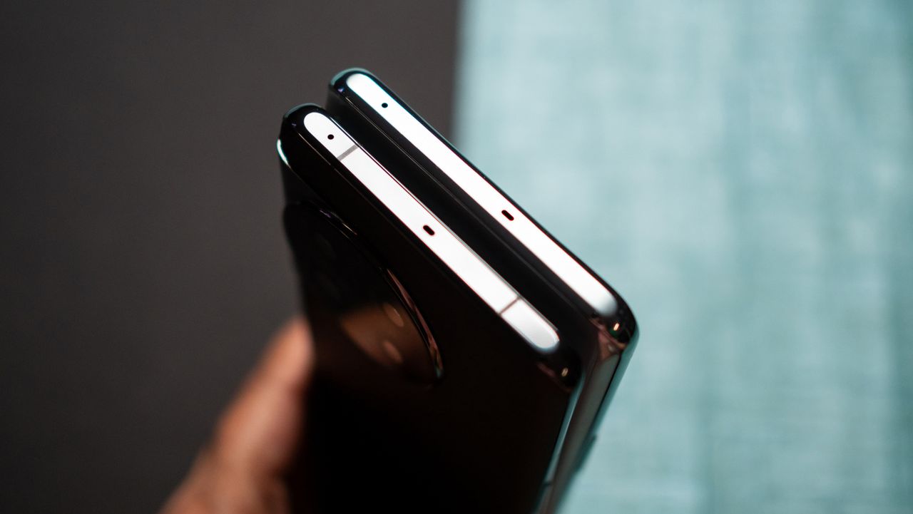 OnePlus 11 vs. OnePlus 10T