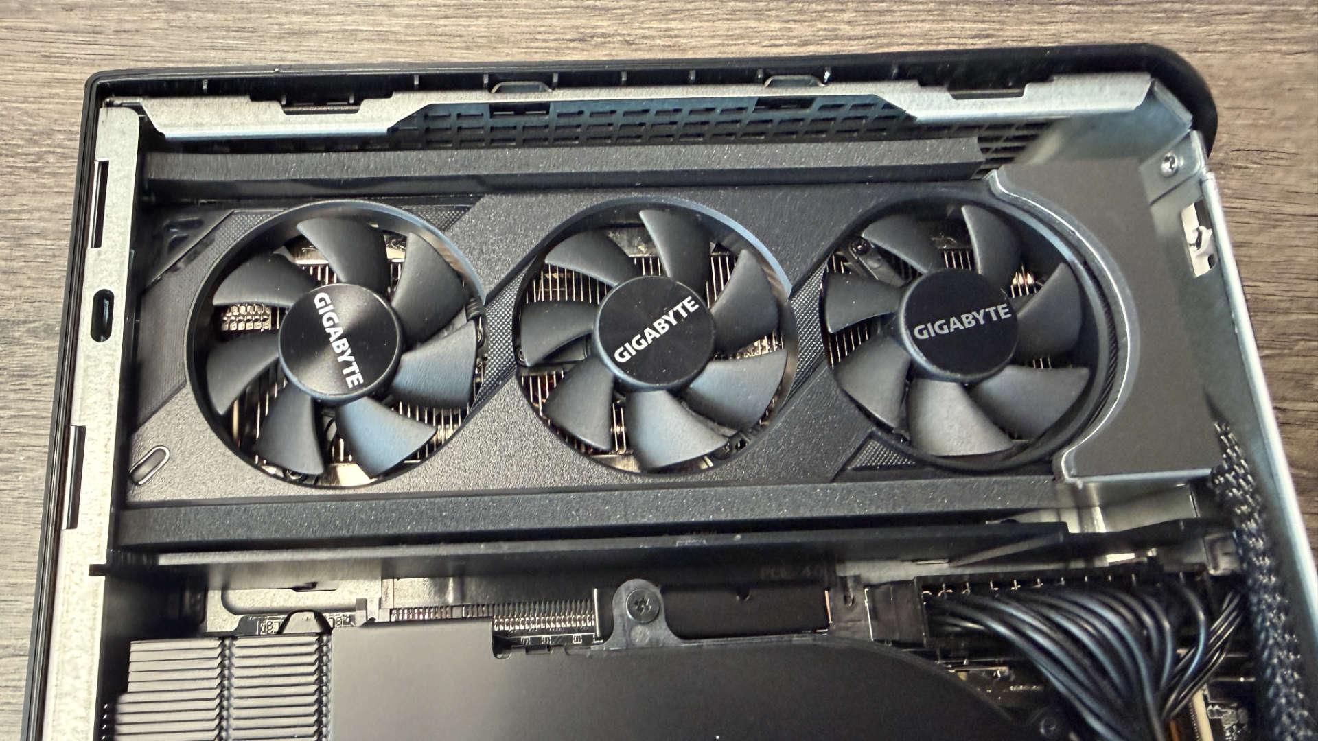 Minisforum Atomman G1 Pro mini PC