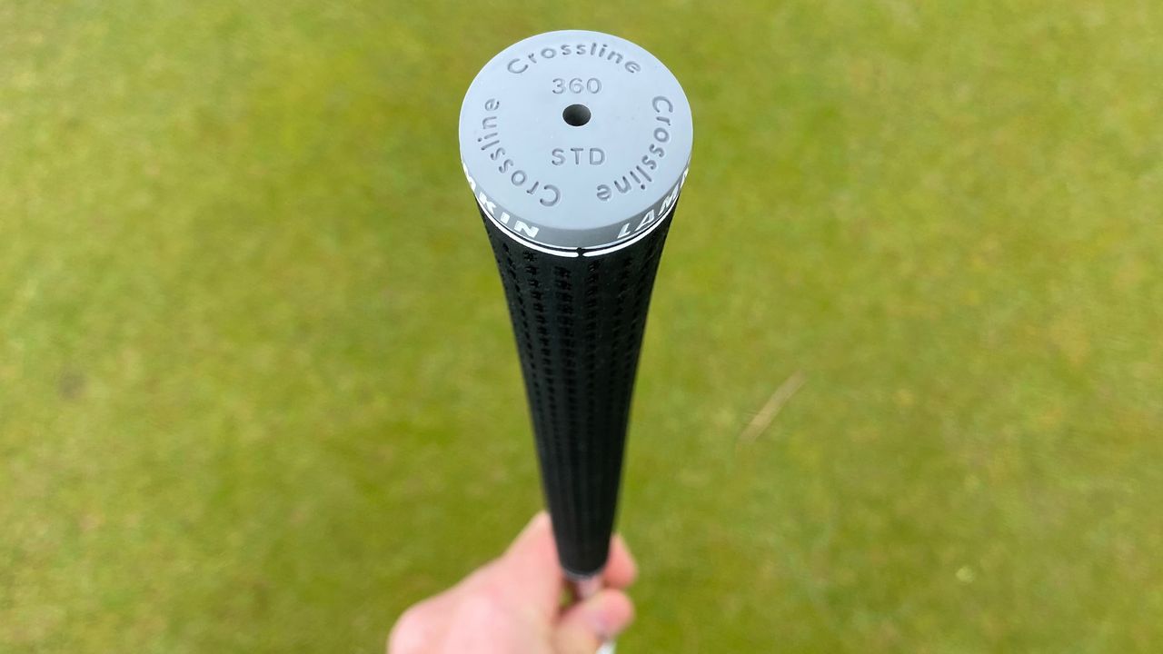 Photo of the lamkin grip on the Tour Edge Hot Launch C524 Irons