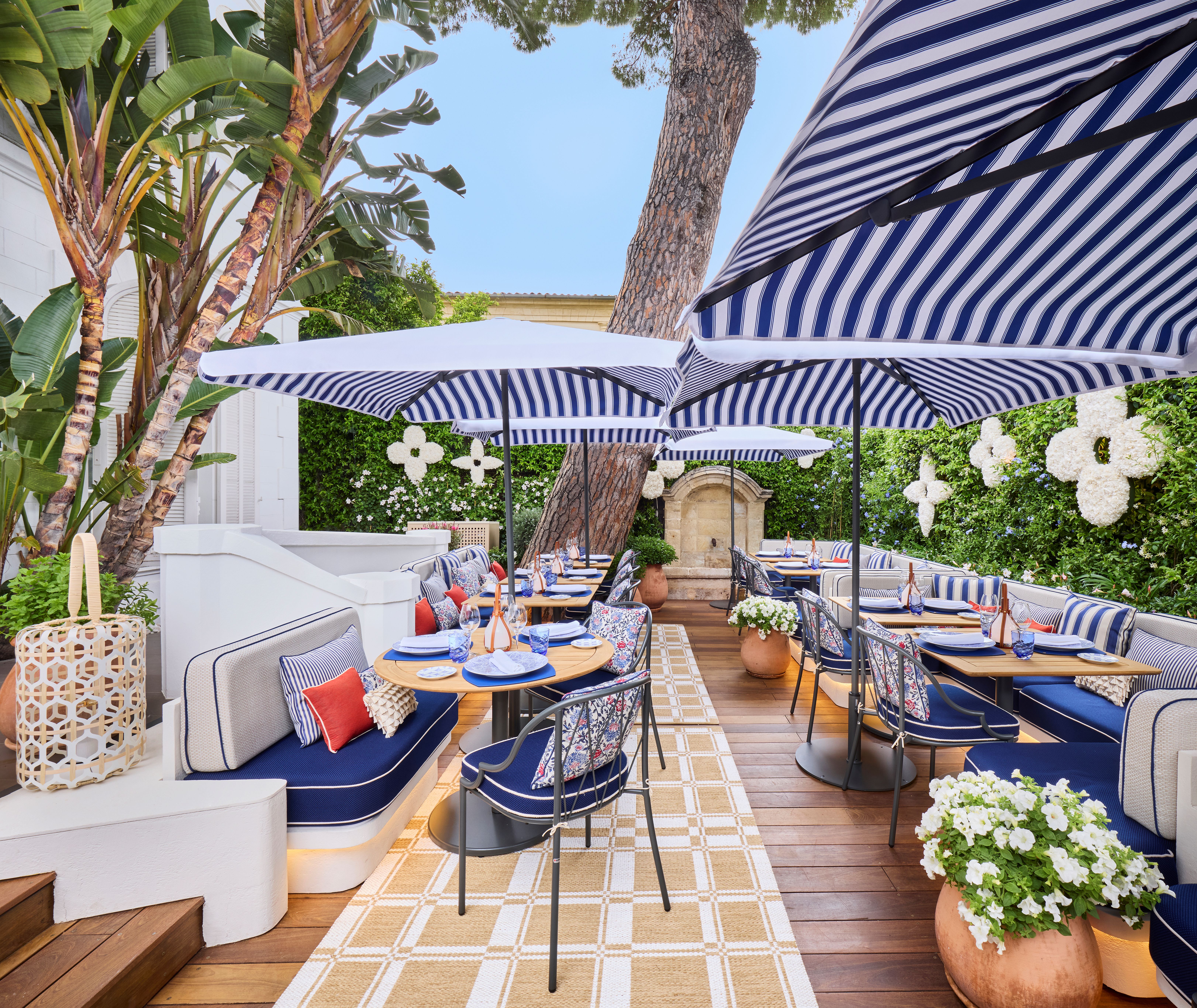 Restaurant Arnaud Donckele & Maxime Frédéric at Louis Vuitton
