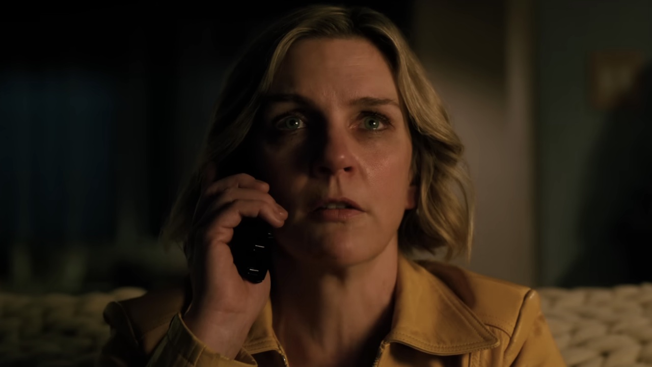 Carol talking to the TV in the first episode of Pluribus.