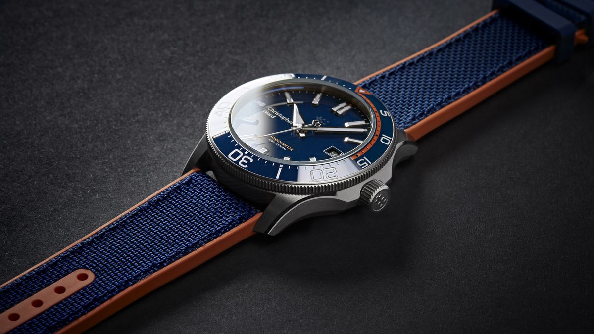 christopher ward hybrid strap