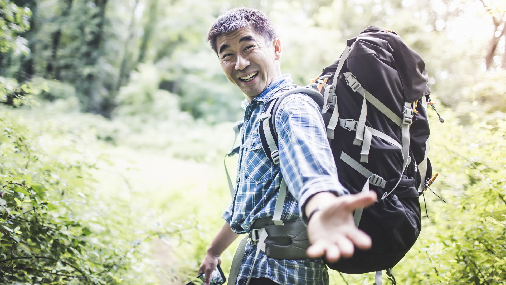 why-do-your-fingers-swell-when-you-go-hiking-advnture