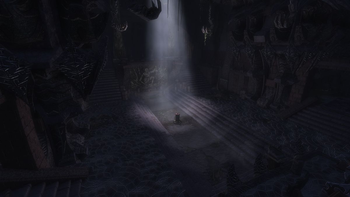 Light shining into large, empty ruins hall in Skywind