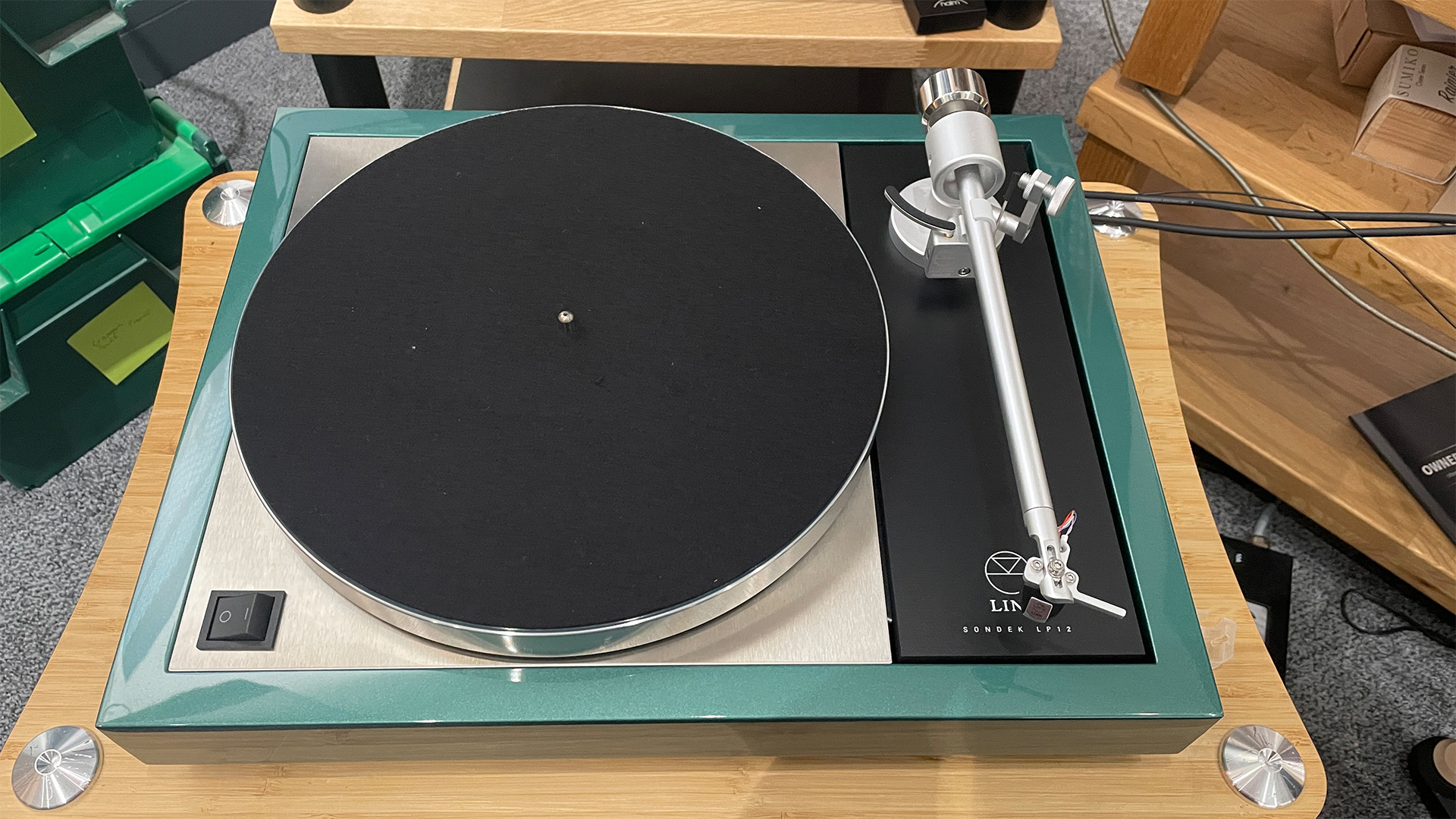 Linn Majik LP12 MC turntable