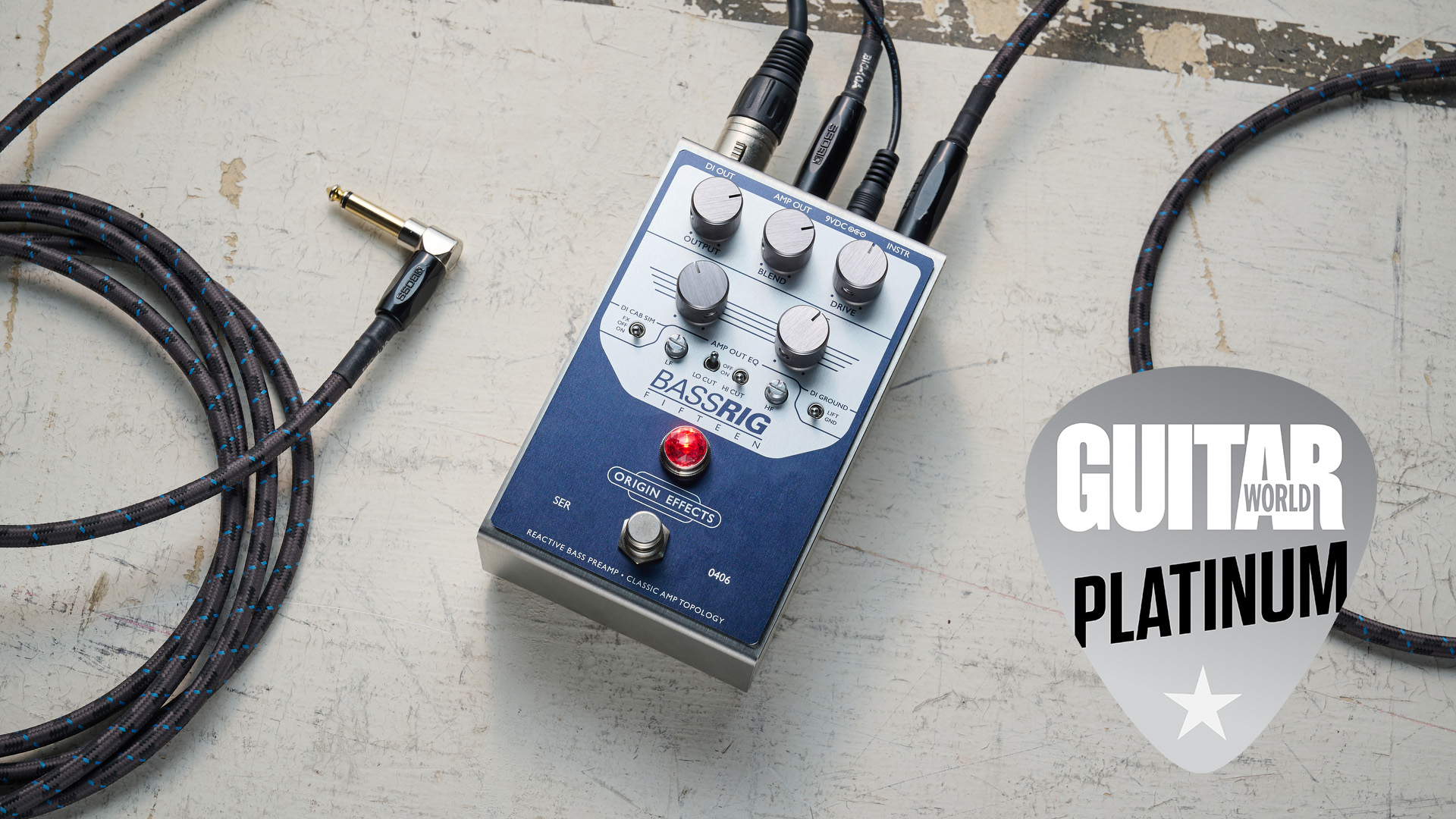 Origin&nbsp;Effects BASSRIG Fifteen on white board