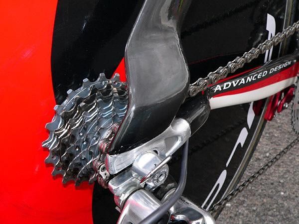 The Transition stays take a nearly parallel path back towards the rear of the bike, then take a dramatic turn towards the dropout.