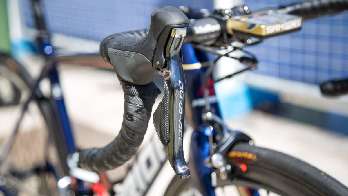 Shimano Dura-Ace Di2 brake/shift levers