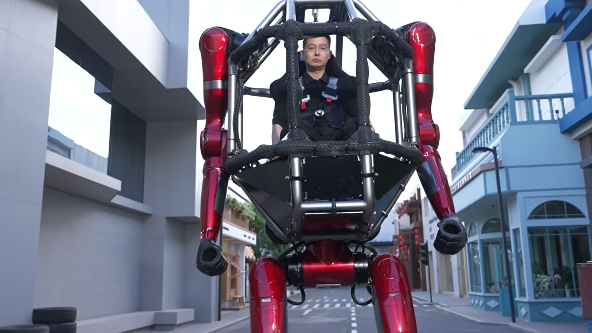 China’s real-life ‘transformer’ mech is a giant humanoid robot that can switch from bounding on 4 legs to walking on 2 China’s real-life ‘transformer’ mech is a giant humanoid robot that can switch from bounding on 4 legs to walking on 2