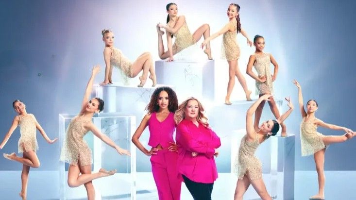Dance Moms: A New Era S2 on Hulu