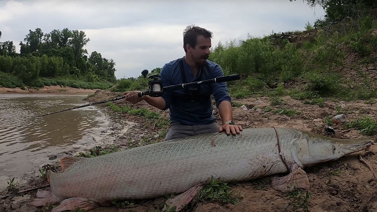 Trinity River Gar Fishing