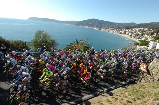 The peloton in action during the 50th edition of the Trofeo Laigueglia.