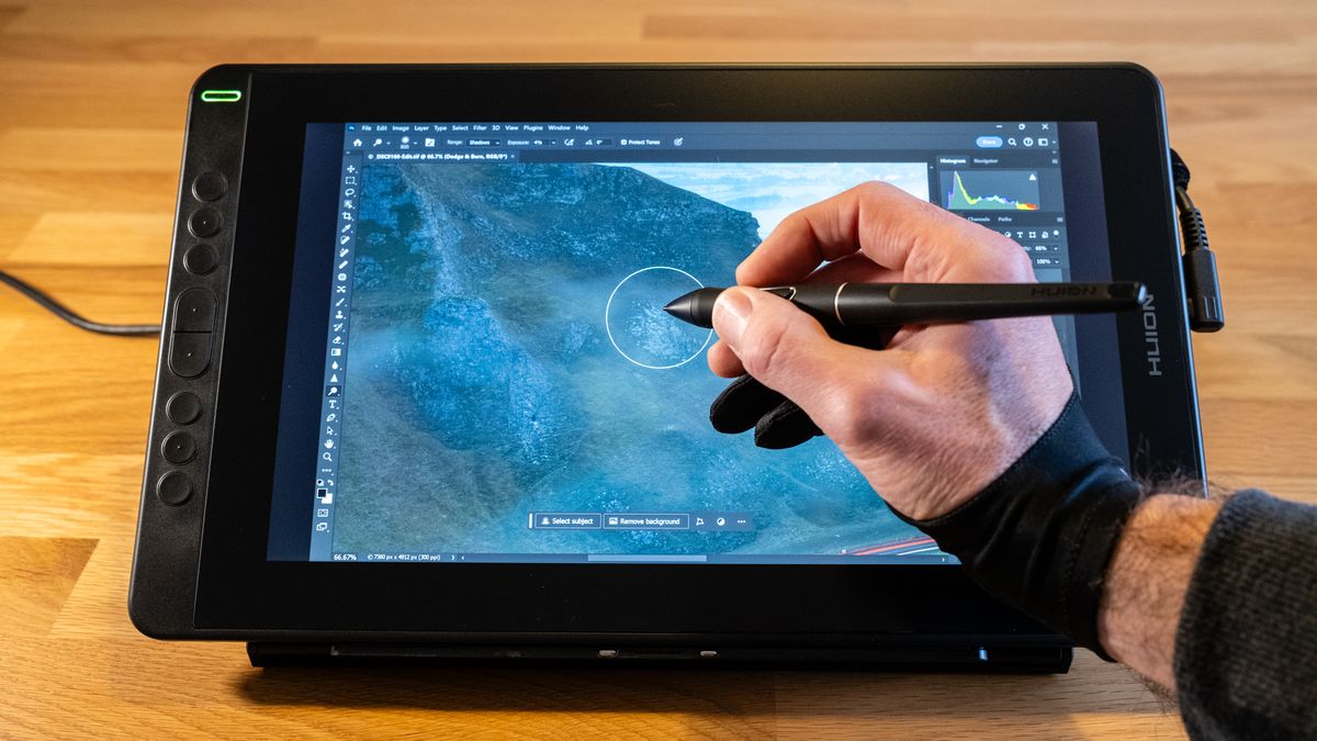 Huion Kamvas 13 review: an entry-level pen display ideal for ...