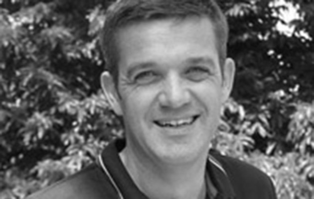 Gordon_Burton_BEF_tn.jpg
