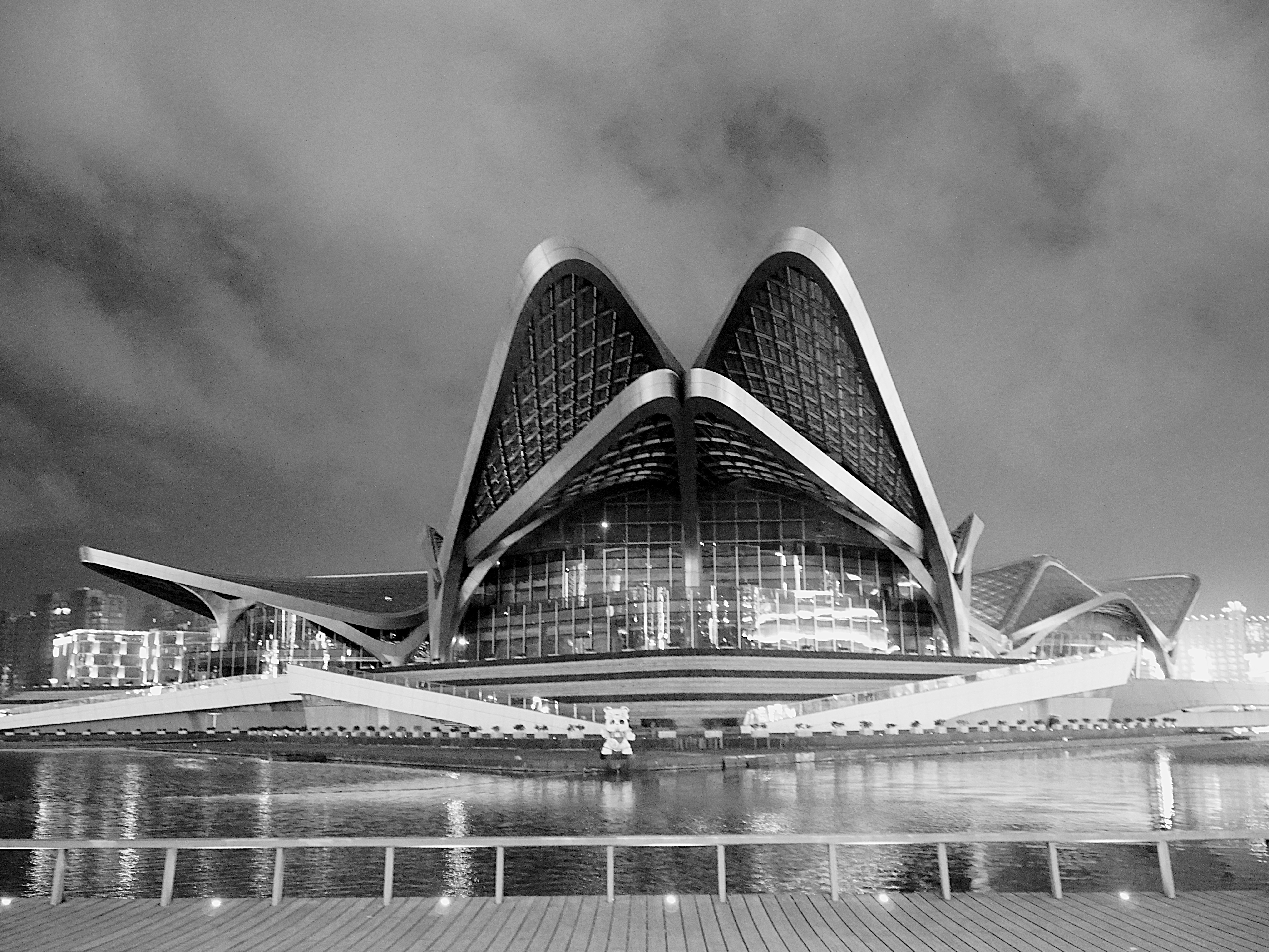 GuruShots - Captivating Architecture August 2025