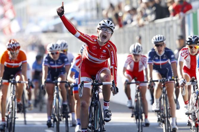 Amalie Dideriksen (Denmark) wins the junior women's Worlds title