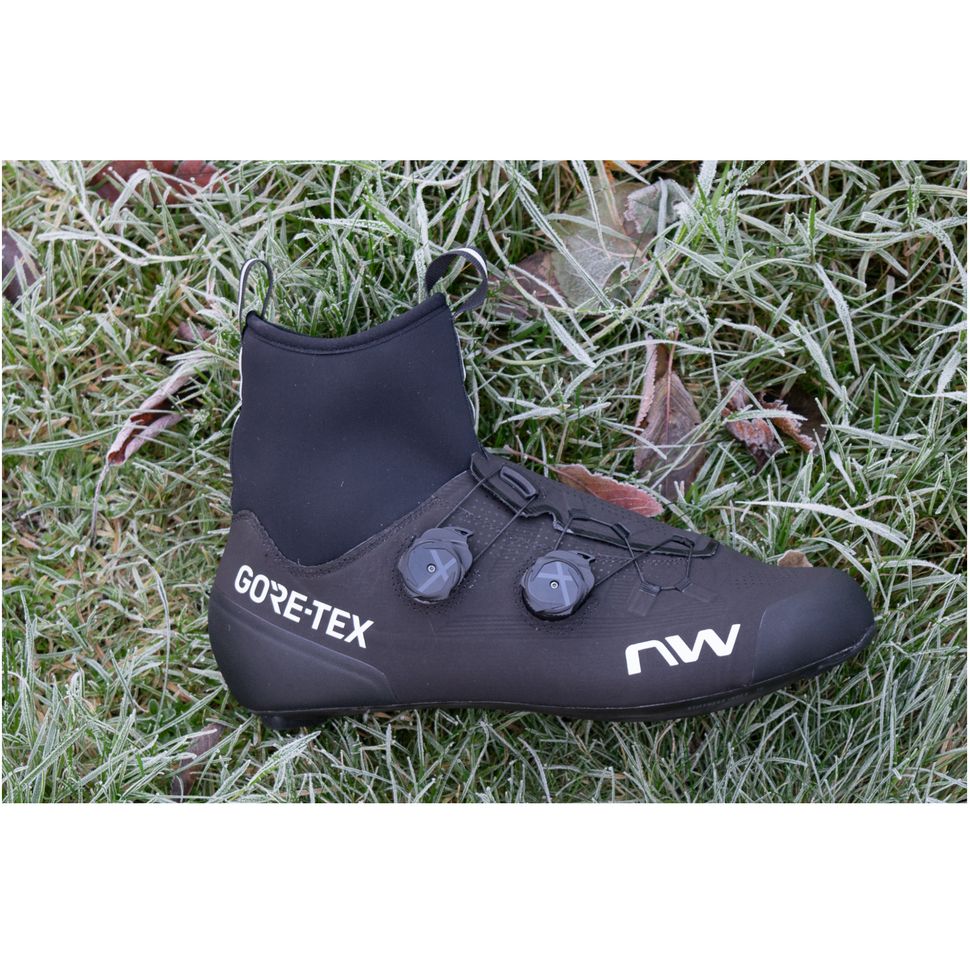 Best winter cycling shoes 2024 Keep your feet warm with winter