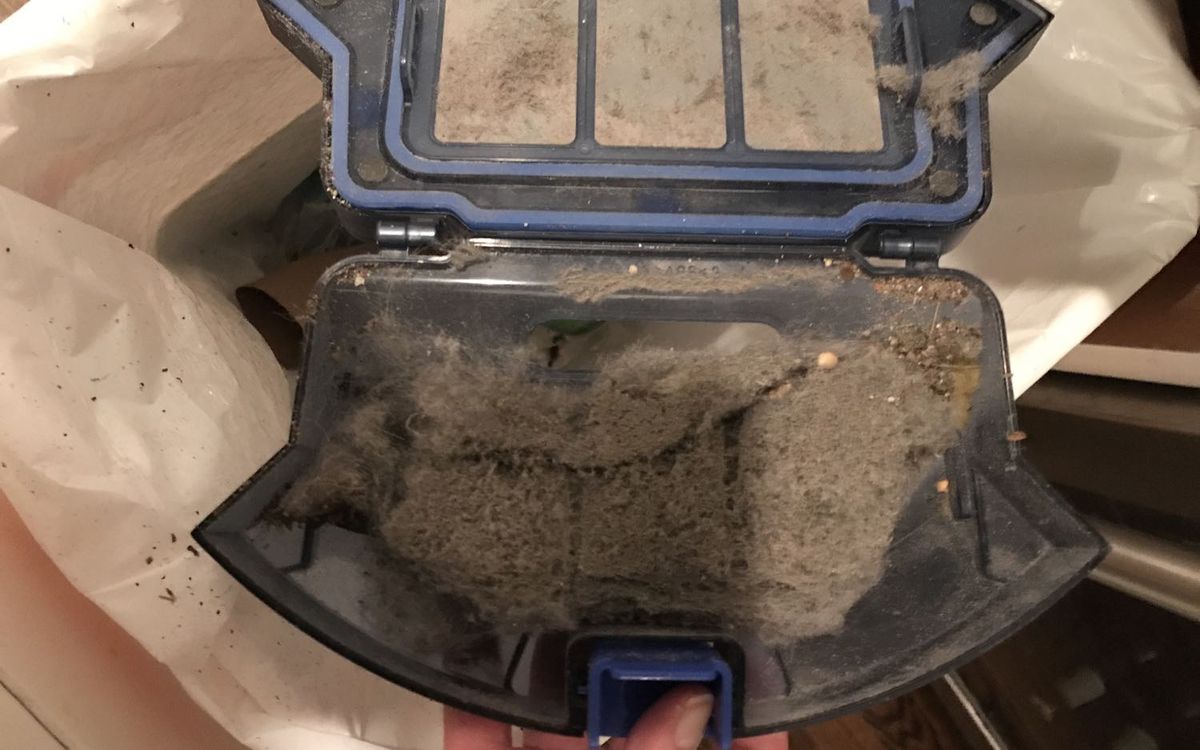 Eufy RoboVac 11S Inexpensive Vacuum Lacks Smarts Tom's Guide