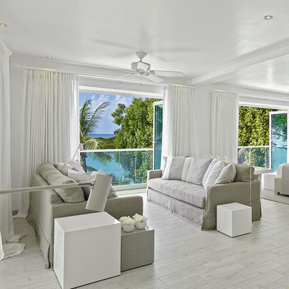 Inspirational designers: Kelly Hoppen living room