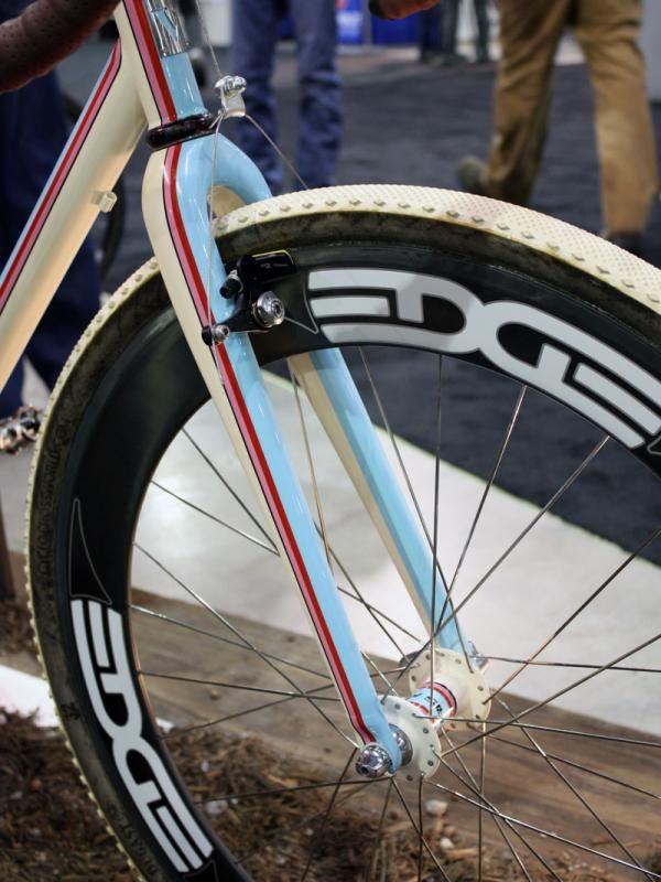 The Edge Composites fork is naturally painted to match.