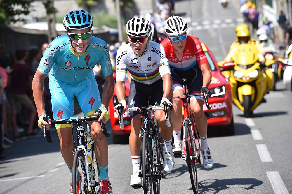 Lieuwe Westra (Astana) leads breakaway