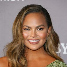 us model chrissy teigen arrives for the 2019 baby2baby fundraising gala at 3labs in culver city, california on november 9, 2019 baby2baby will honor chrissy teigen with the giving tree award, presented by john legend, for her commitment to children in need photo by jean baptiste lacroix afp photo by jean baptiste lacroixafp via getty images