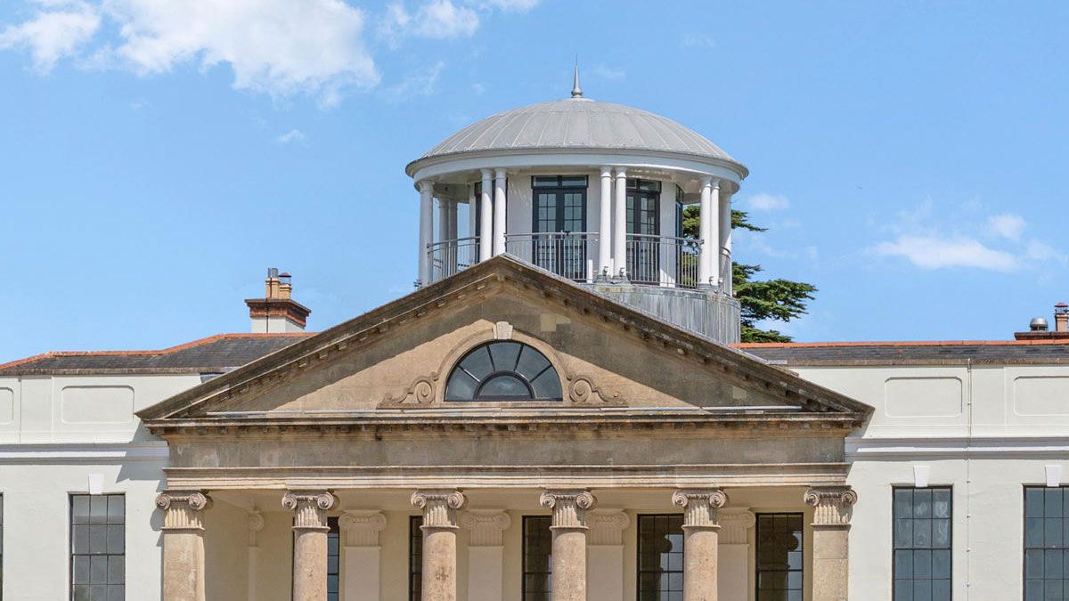 Newton Park Estate near Lymington in the New Forest - pictures from United Kingdom Sotheby's International Realty