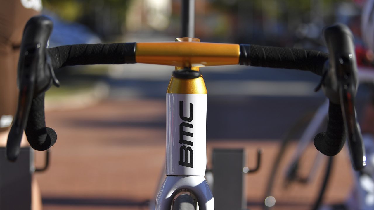 Greg Van Avermaet gold BMC Teammachine
