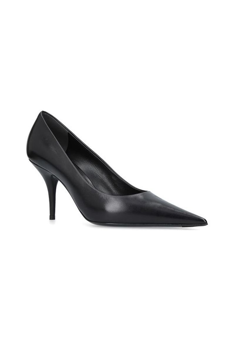 Footwear, Court shoe, High heels, Shoe, Leather, Basic pump, Dress shoe, Slingback, Dancing shoe,