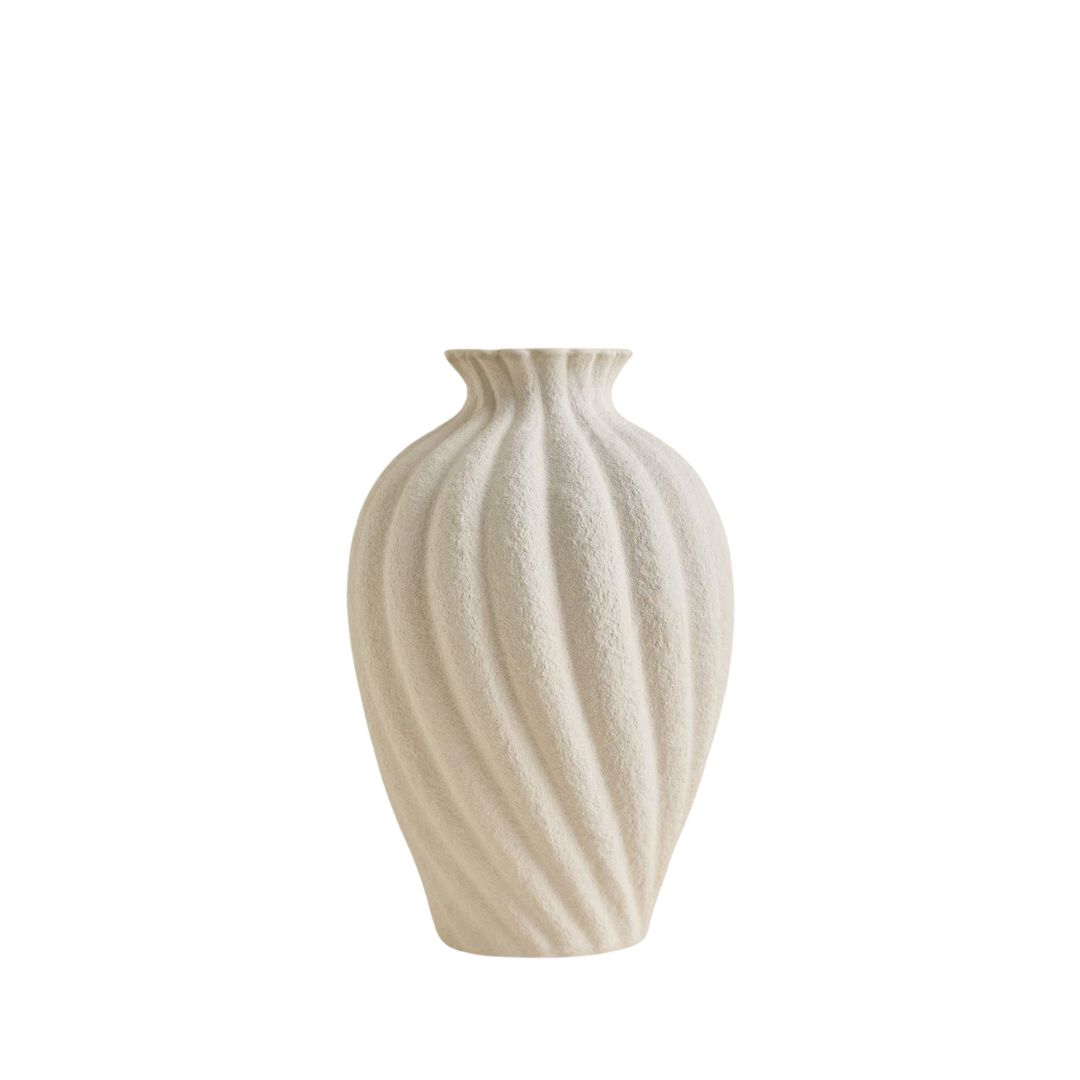 Sklum UK, Vase in Georgian Ceramics