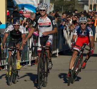Summerhill (K-Edge/Felt Bicycles) prevails in the three-man sprint to the line