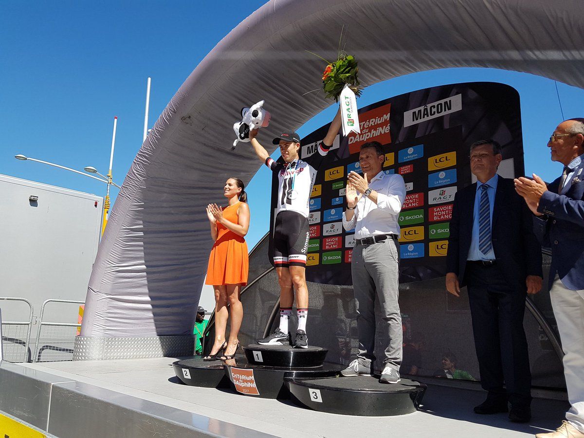 Stage 5 winner Phil Bauhaus (Team Sunweb) on the podium
