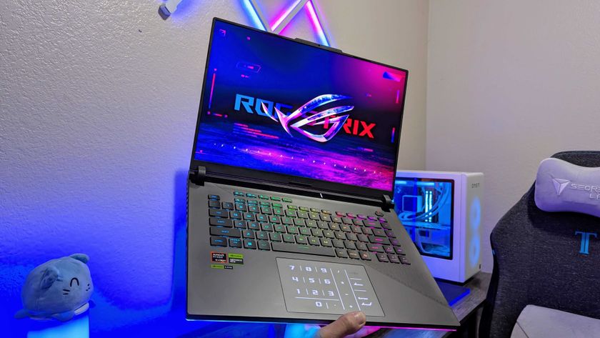Image of the ASUS ROG Strix G16 (2025, AMD) gaming laptop.
