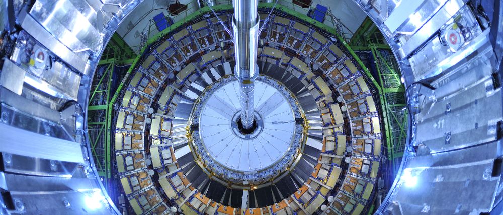 CERN&amp;#039;s large hadron collider