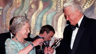 MOSCOW, RUSSIA - OCTOBER 18: The Queen And President Boris Yeltsin Raising Their Glasses Of Champagne To Make A Toast To One Another At The State Banquet In Granovitaya Palace In Moscow, Russia.