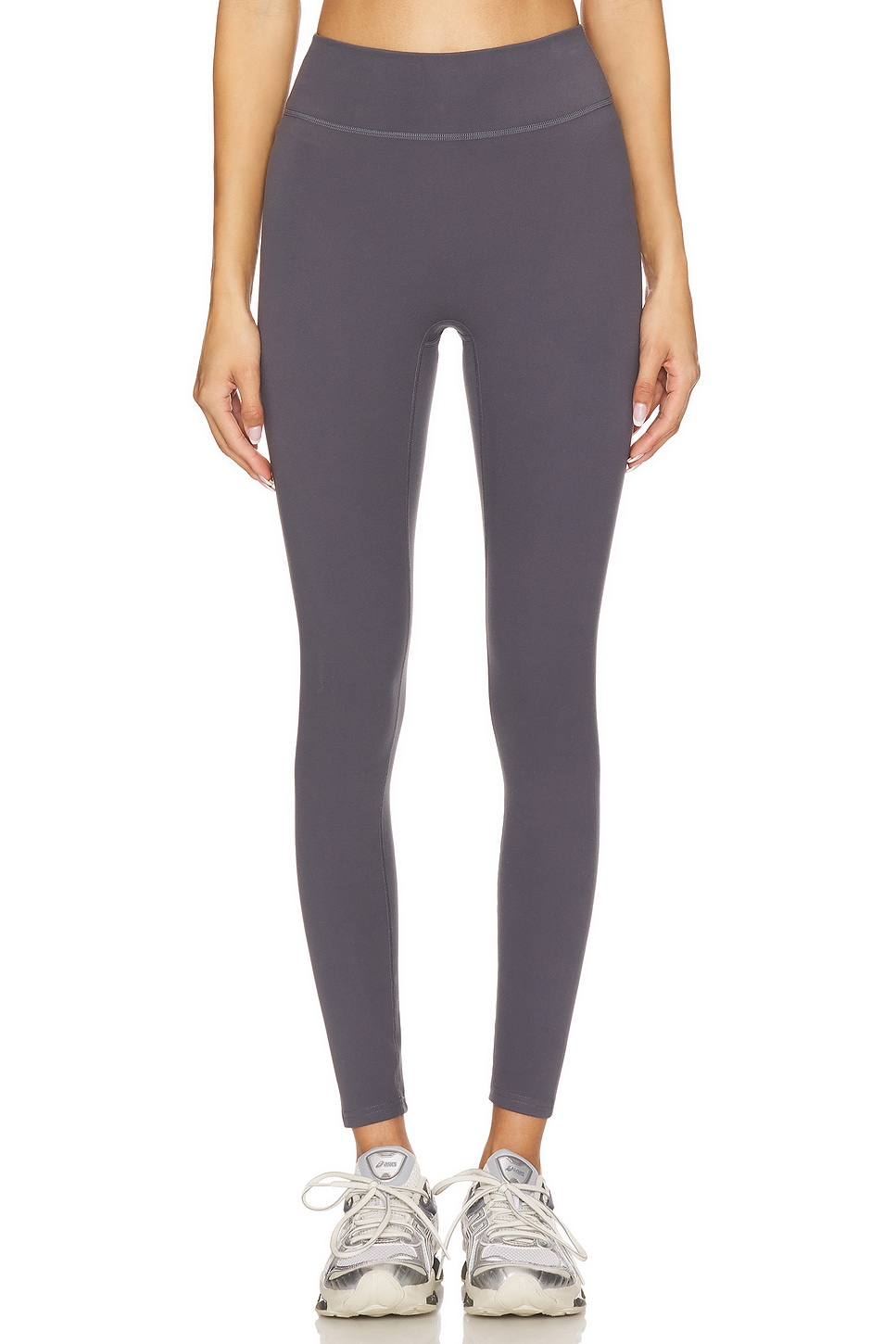 The Essentials Legging