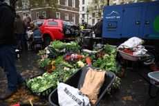 As well as making their point to Government, attendees brought home-grown produce for the capital's foodbanks. Credit: Anadolu via Getty