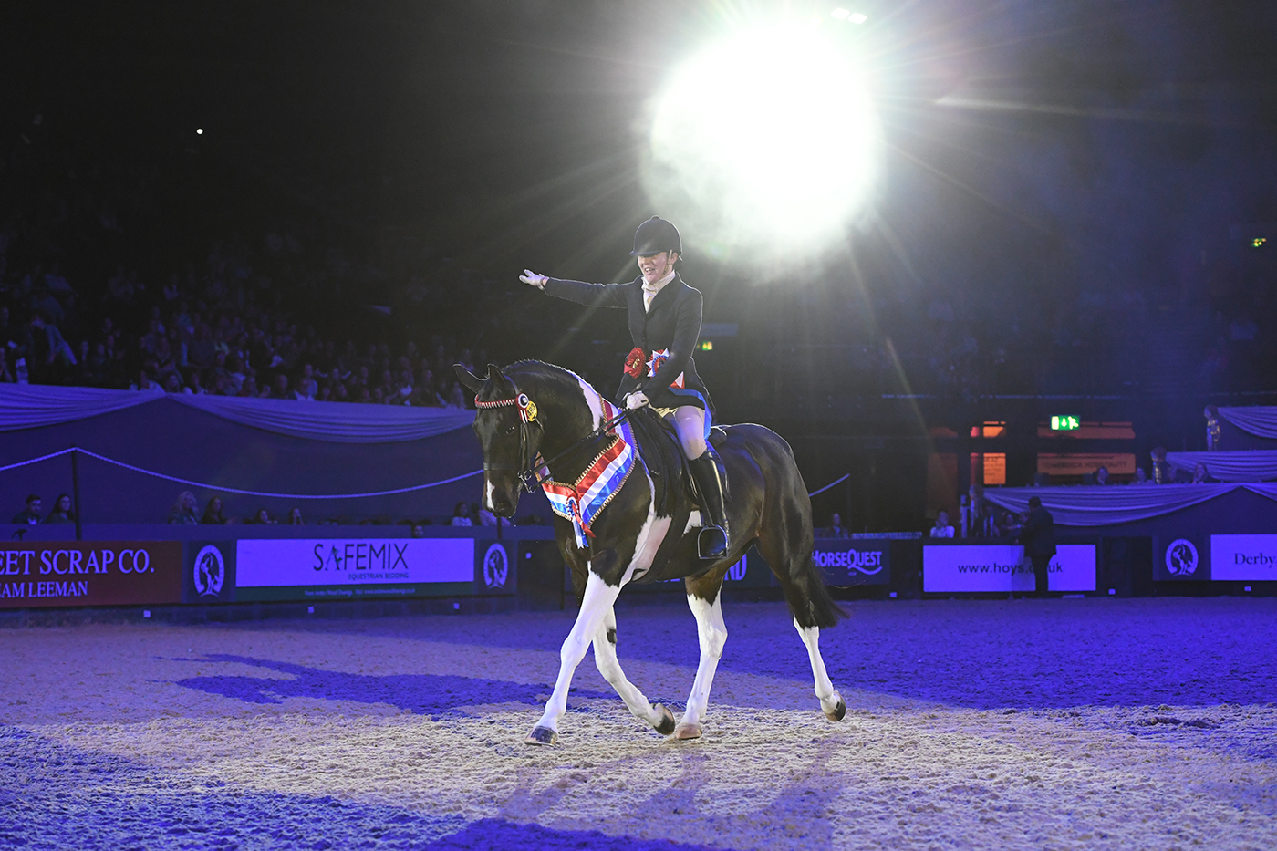 HOYS 09 10 21