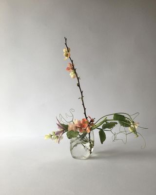 fjura London flower arrangement