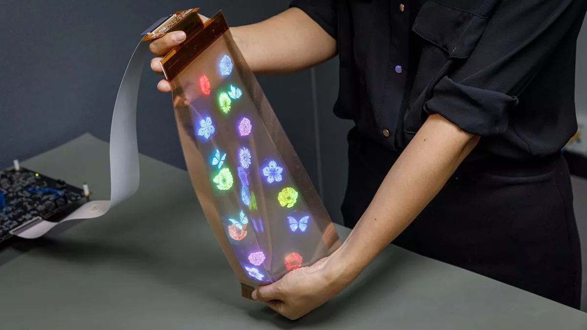LG Display's new stretchable panel in use