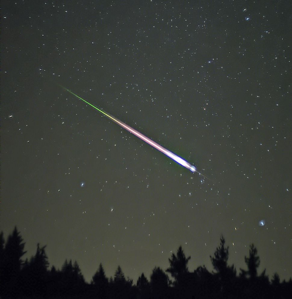 In Earth's Atmosphere, Meteors May Explode from the Inside Out Space