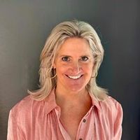 Anne Toomey McKenna's avatar