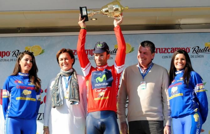 Alejandro Valverde is honored as the first race leader.