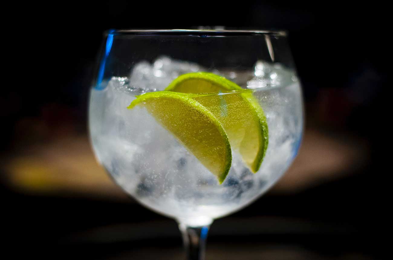 Gin and tonic
