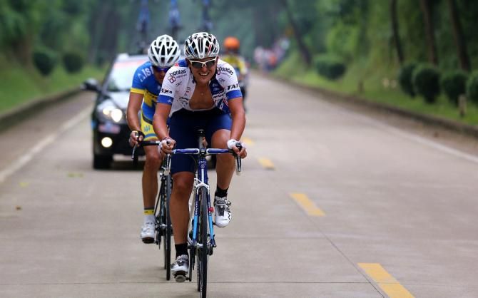 Thomas Rostollan and Vitaly Buts in breakaway