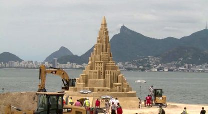 Team in Brazil hopes this 40-foot-high sand castle will be crowned world's tallest