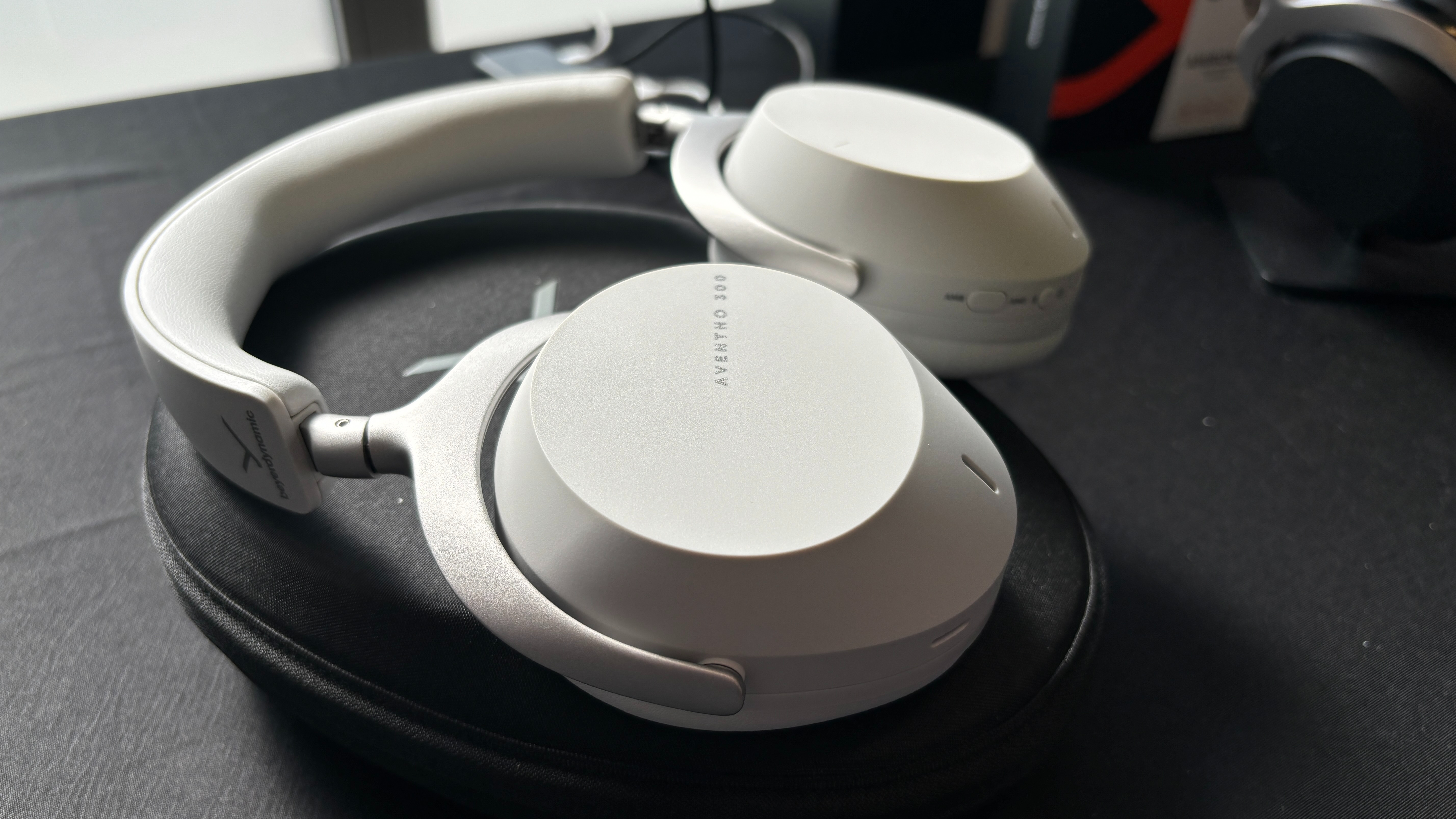 Hands on: Beyerdynamic Aventho 300