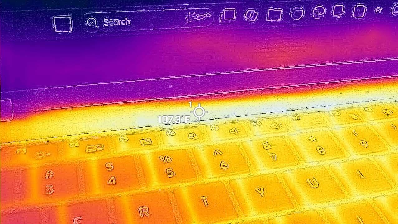 A picture taken with a thermal camera focusing on the heat above the keyboard area.